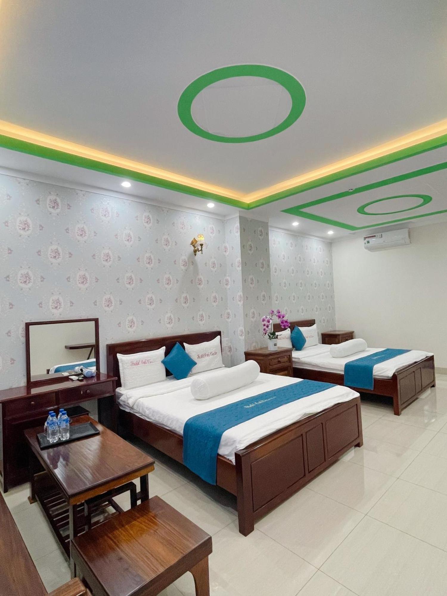 Anh Tuấn Hotel&Coffee - Pleiku, Gia Lai Ngoại thất bức ảnh
